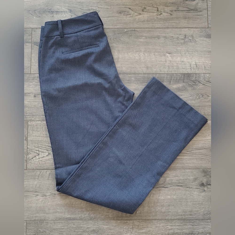 Ann Taylor navy/gray pinstriped dress pants